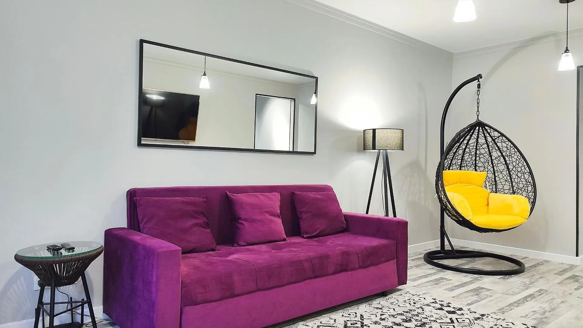 Апартаменты Moon Apartments -Арбат 25 Центр Almaty Kazakhstan