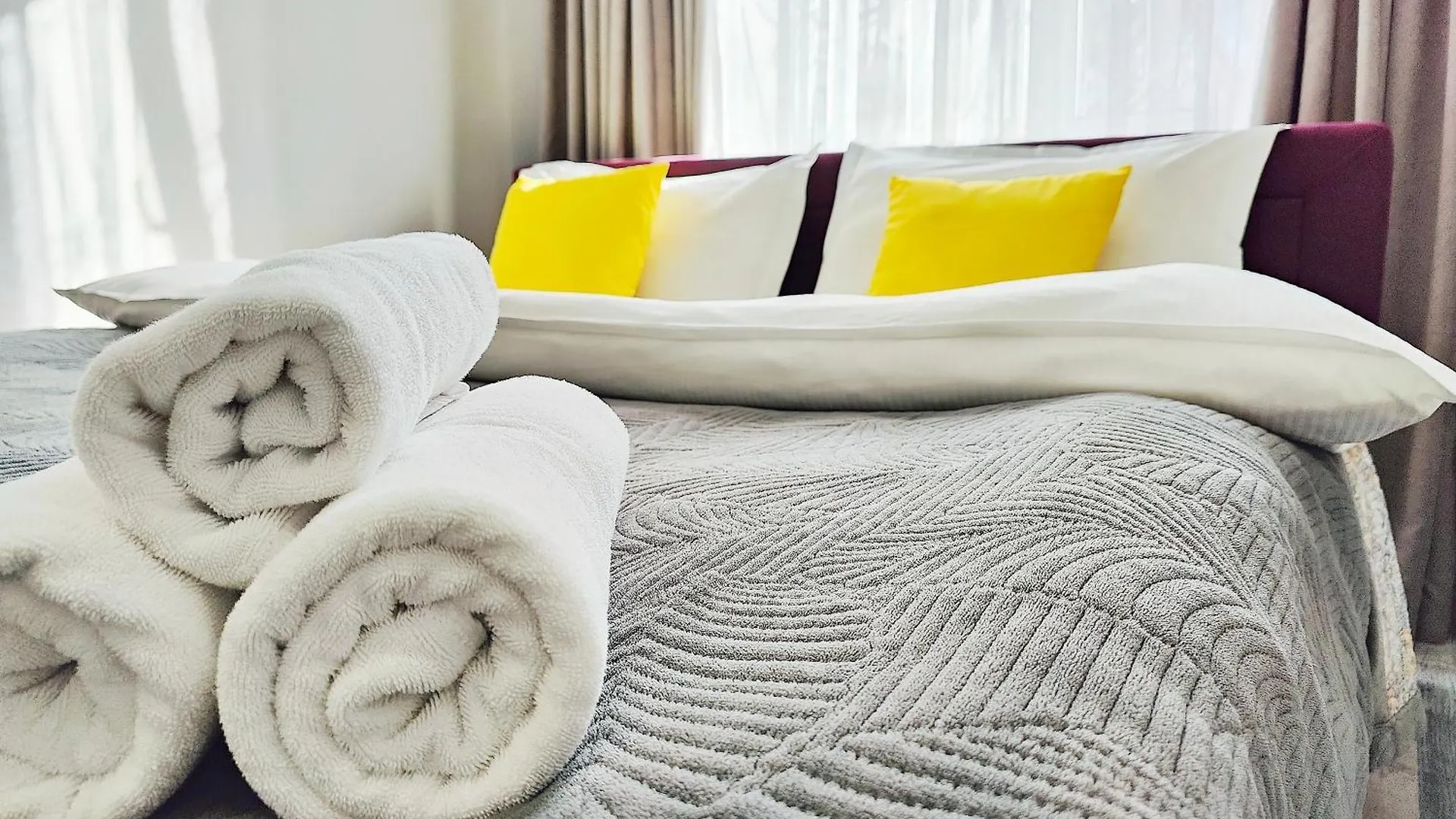 Апартаменты Moon Apartments -Арбат 25 Центр Almaty