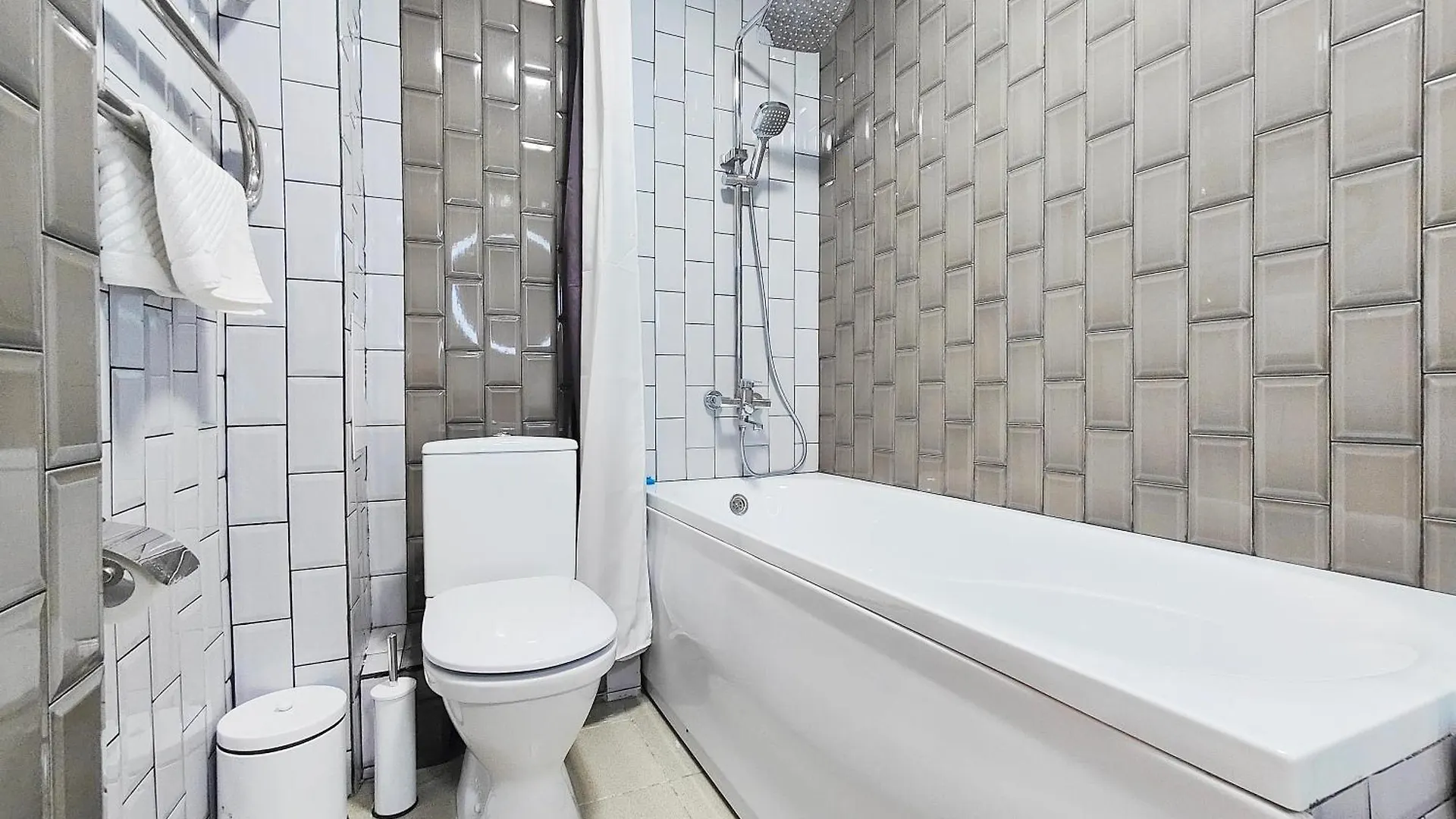 Апартаменты Moon Apartments -Арбат 25 Центр Almaty